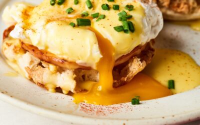 Egg Benedict Tarifi: Hollandaise Soslu