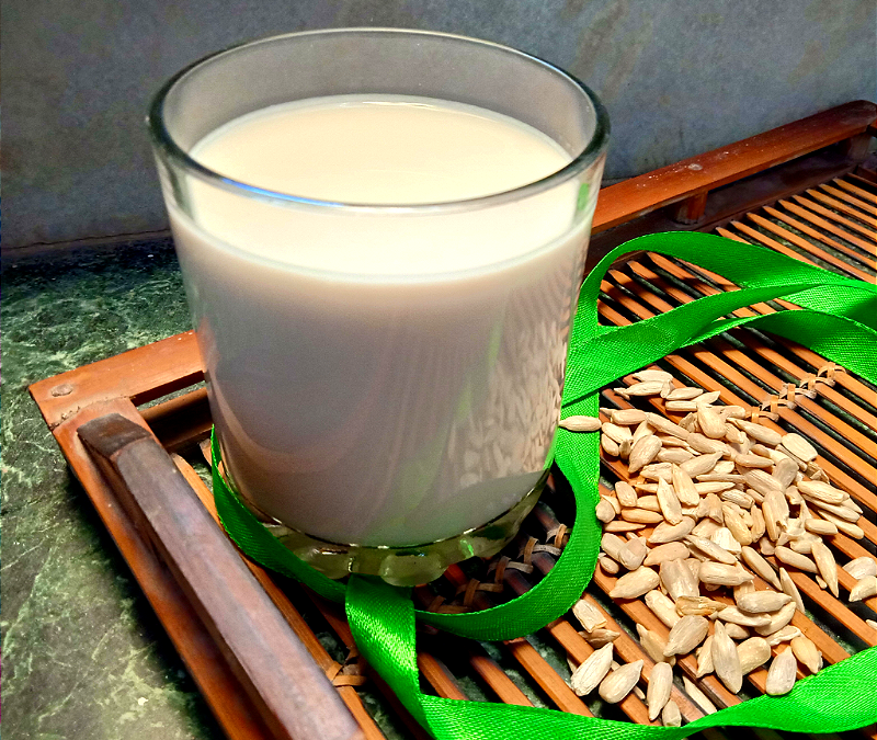 Ayçiçeği Sütü Nasıl Yapılır?