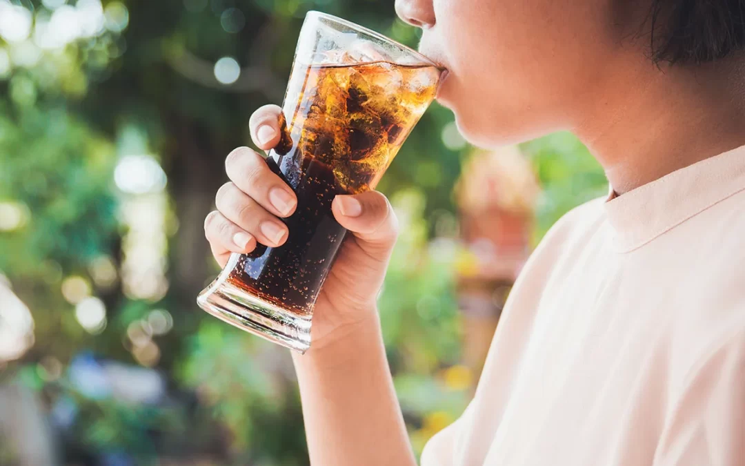 Kola İçince Başım Ağrıyor Neden Olabilir?