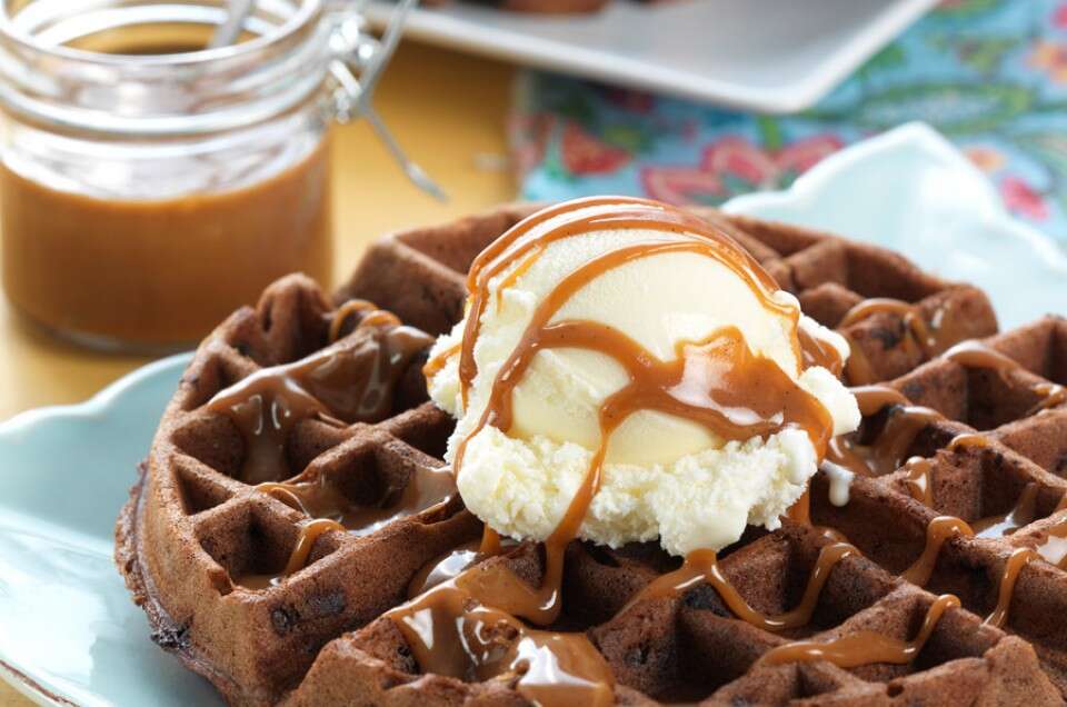 Glutensiz Çikolatalı Waffle Tarifi