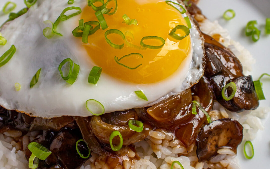 Loco Moco yemeği