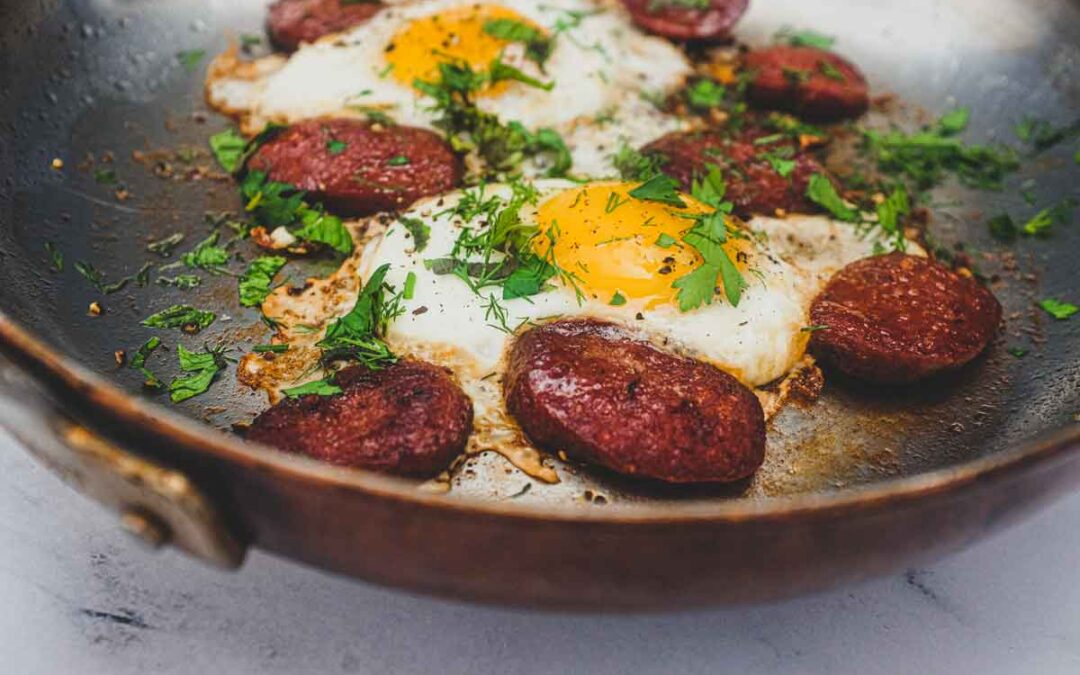 Sucuk Ketojenik mi? Yeşil Soğan Ketojenik mi?