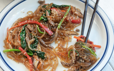 Japchae: Kore’nin Ünlü Geleneksel Noodle Yemeği