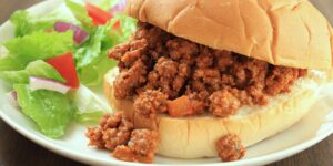Sloppy Joe tarifi dağınık burger