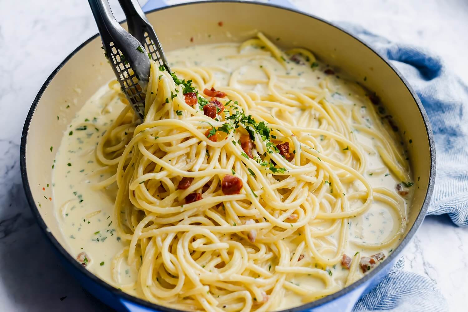 Carbonara Soslu Makarna tarifi