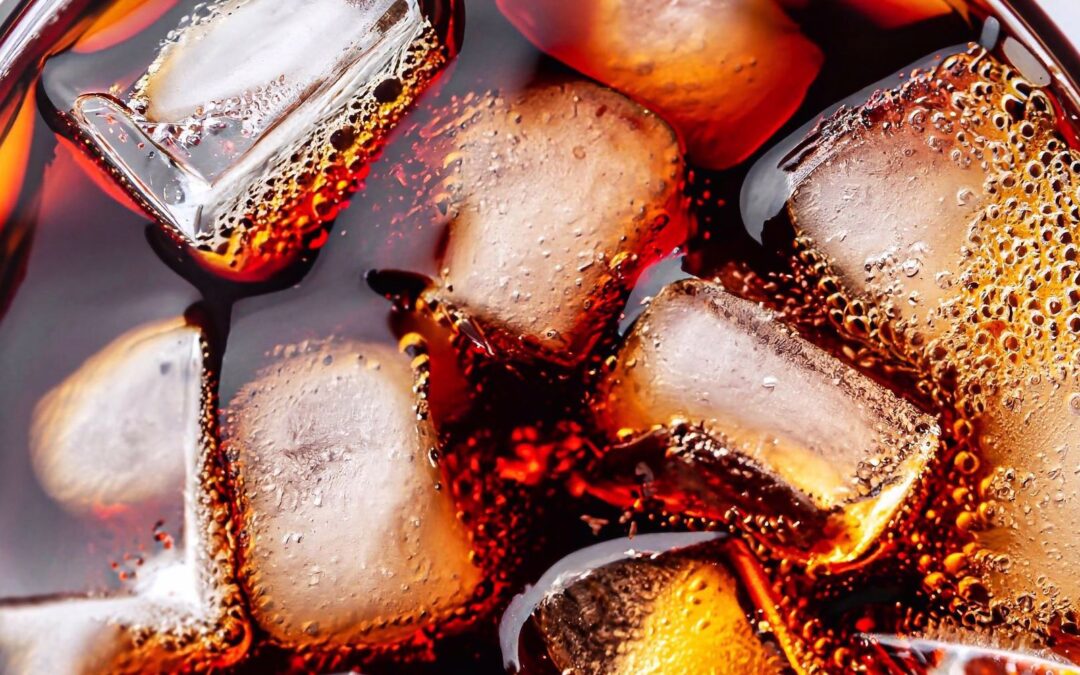 Buzun Üstüne İçecek Döküldüğünde Neden Çatırdar?