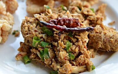 Tam Khanun (Baharatlı Jackfruit Salatası) Tarifi