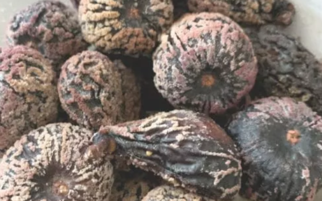 İncirin Üstündeki Beyazlık Neden Olur? Zararlı mı?