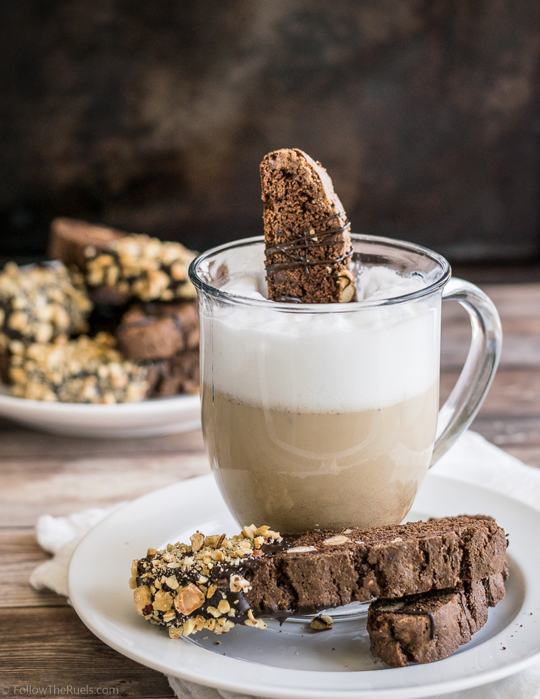 Almond biscotti oat latte kalori