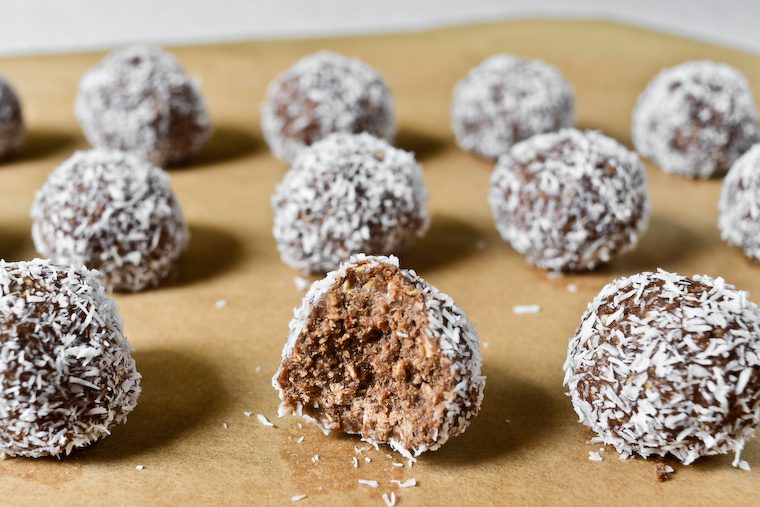 Chokladbollar İsveç Çikolata Topları Tarifi