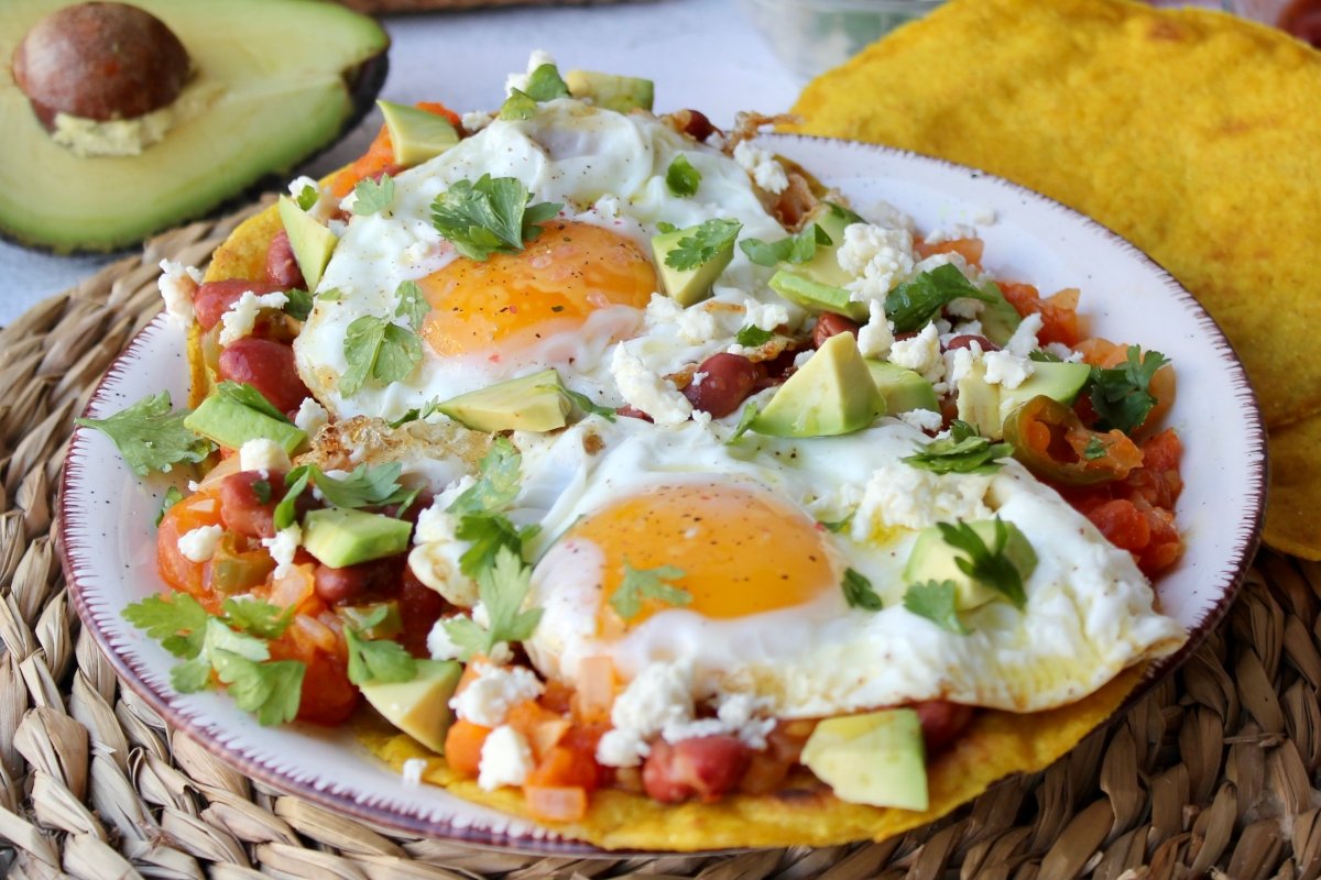 Huevos Rancheros tarifi