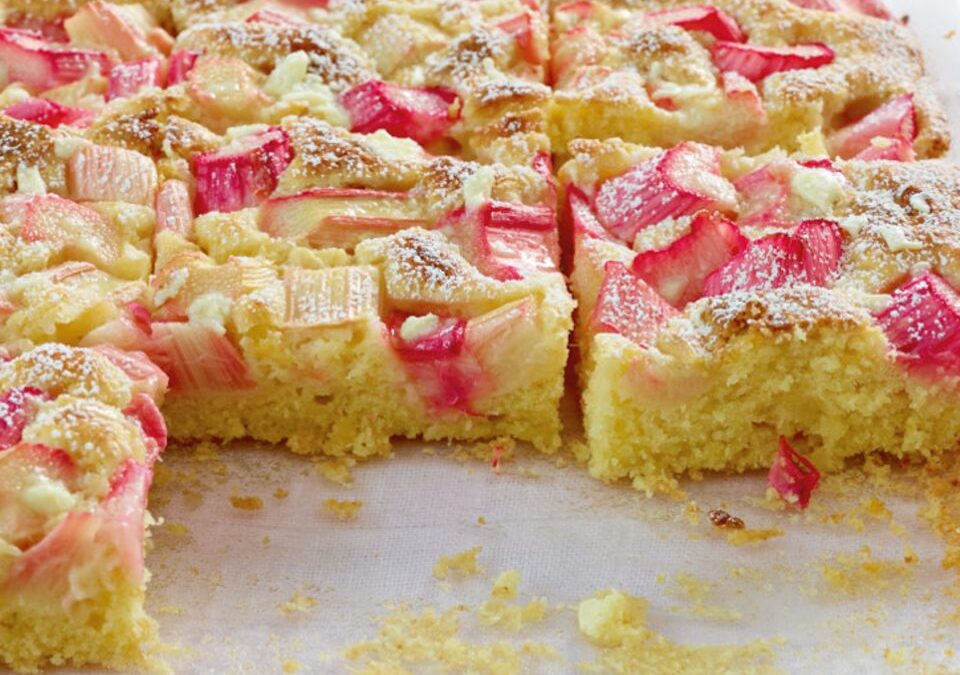 Rhabarber Kuchen ravent pastası tarifi