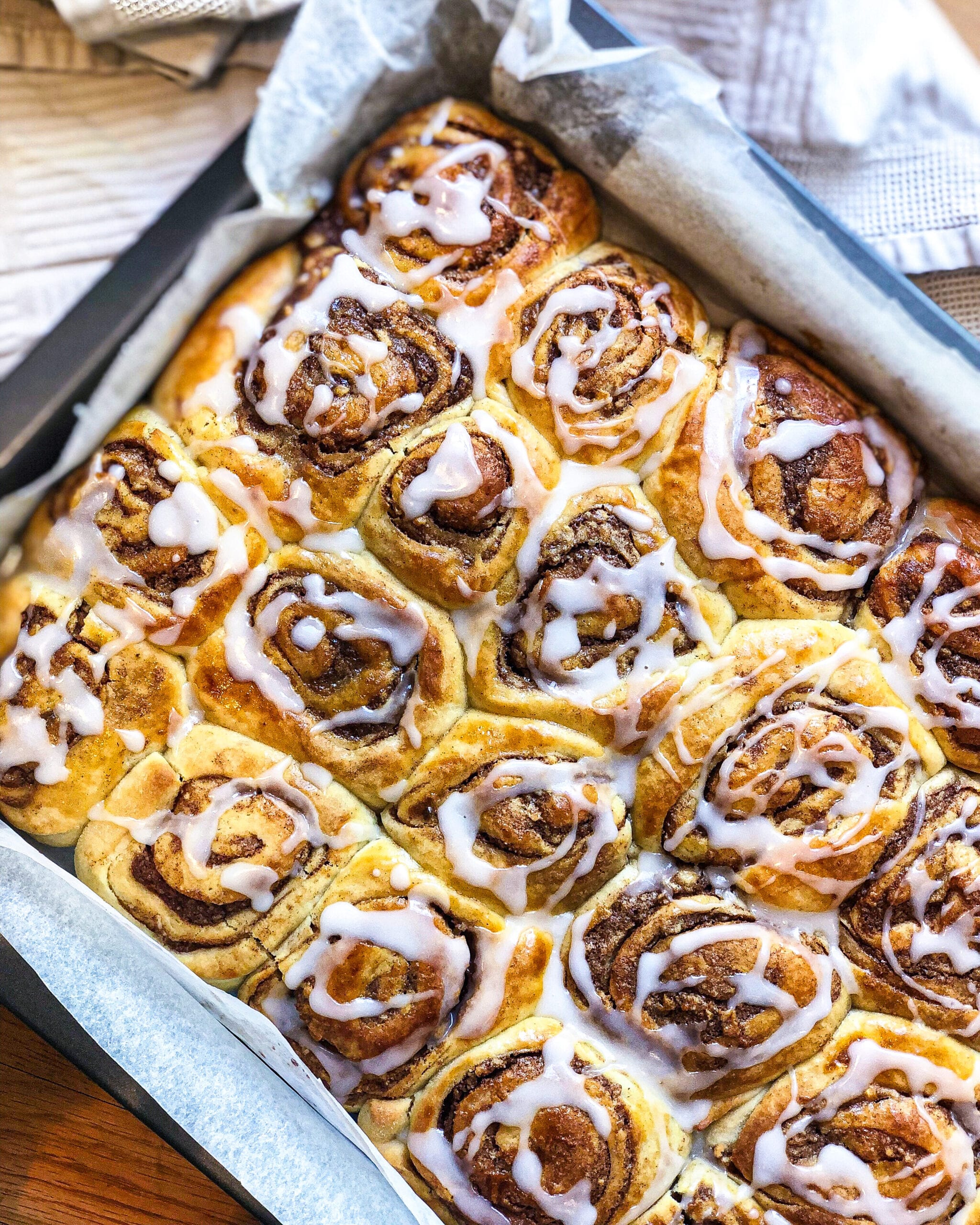 Kanelsnegle tarifi tarçınlı rulo