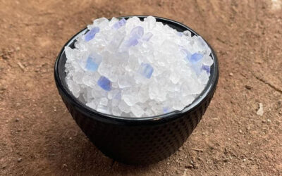 Tuzun Mavileşmesi Neden Olur?