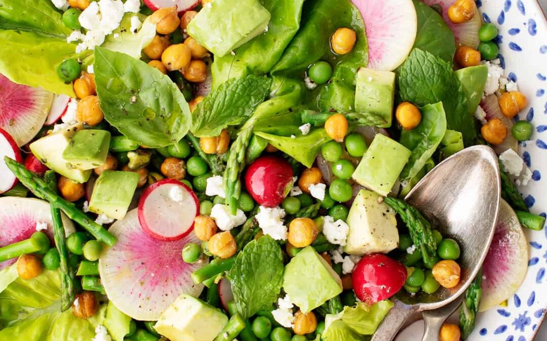 Garnitürlü Salata Tarifleri
