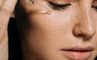 Yüz Serumu Göz Çevresine Sürülür mü?