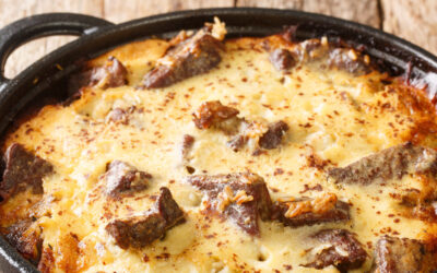 Tave Kosi: Arnavut Mutfağından Lezzetli Kuzu Yemeği