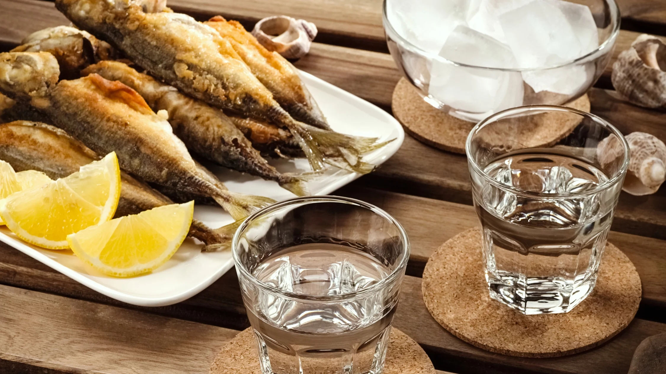 Tsipouro nedir