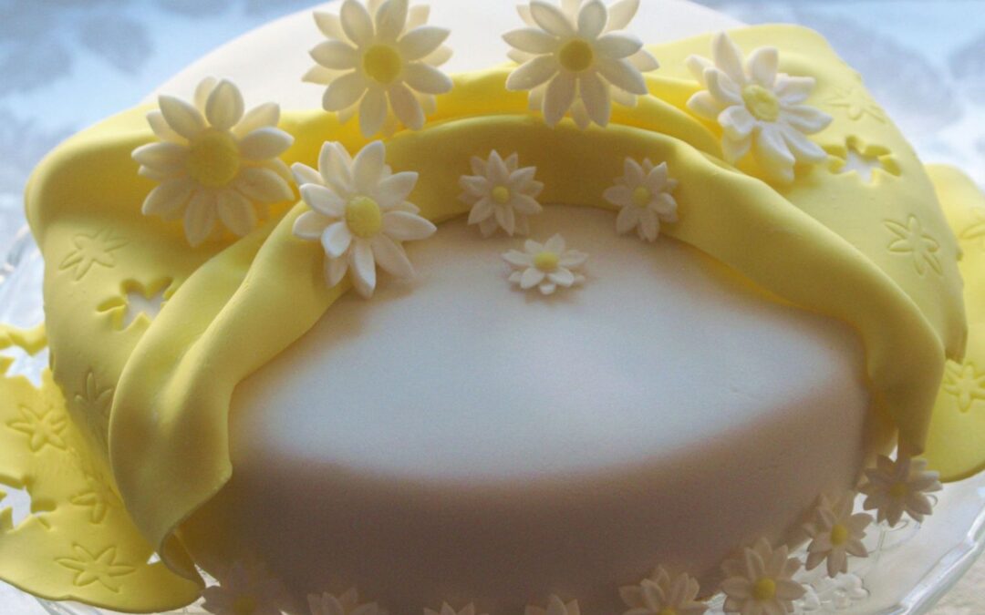 şeker hamuru nasıl yumuşatılır