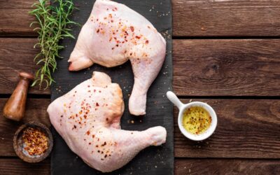 Az Pişmiş Tavuk Yersek Ne Olur? Tehlikeli mi?